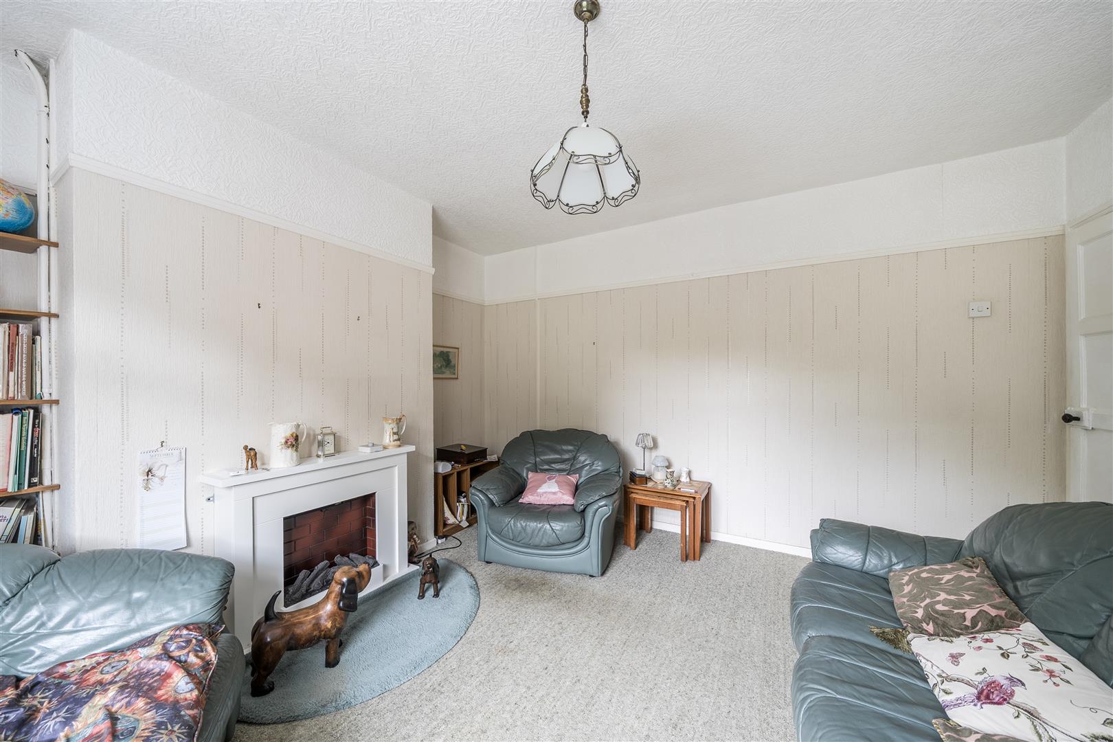 Heol Morlais, Trimsaran, Kidwelly, SA17 4DG